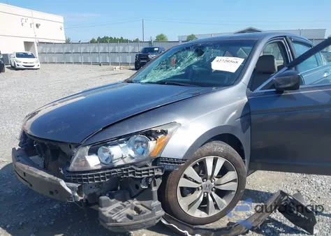 2011 Honda Accord 3.5 Ex-L from USA, damaged, VIN 1HGCP3F89BA021340